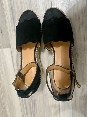 Crown Vintage Black Suede Scallop Espadrille Sandals.